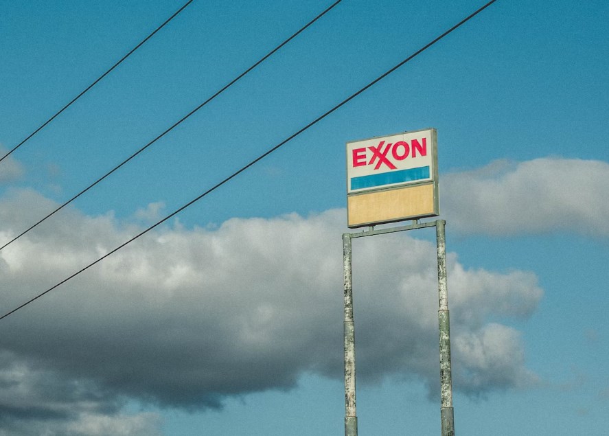 ExxonMobil kvůli byrokratické zátěži v Evropě zvažuje přesun investic