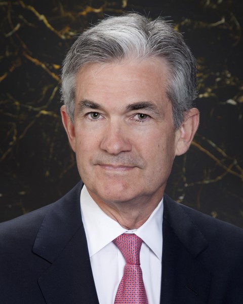 Breaking the day: Fed chief back on stage in Jackson Hole and breathless market…