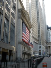 Wall Street zaznamenala druhou rally v řadě; Meredith Whitney vidí u bankovních titulů největší příležitost za poslední roky