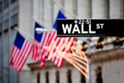 Wall Street v pondělí ustál špatné zprávy